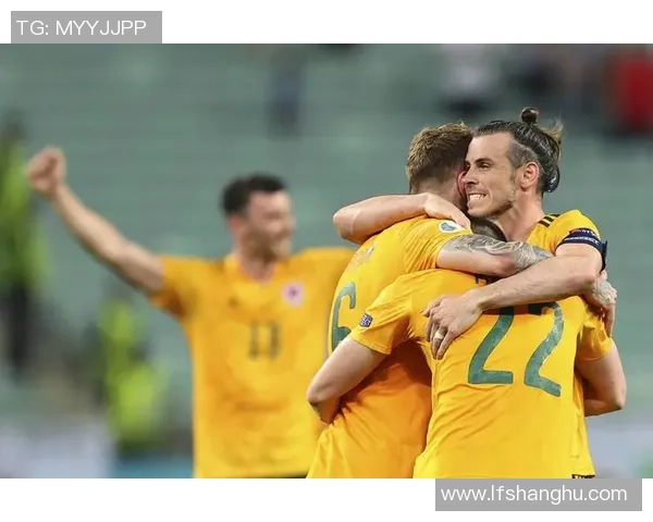 足球明星退役仪式盛况回顾与球迷情感交融的难忘时刻